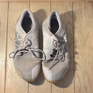 Womens vivoactive Gray Athletic Shoes